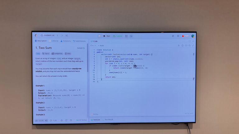 leetcode-coding-on-smart-tv-with-bluetooth-keyboard-mouse-2025-01-06 18.13.10.jpg