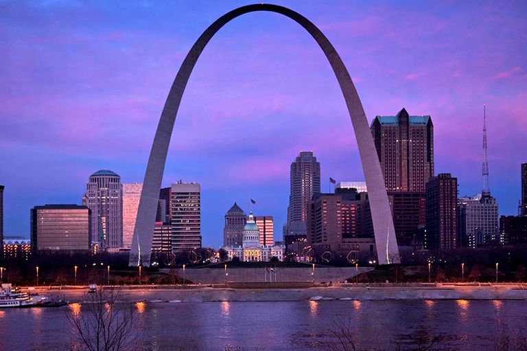 gateway-arch-dawn.jpg