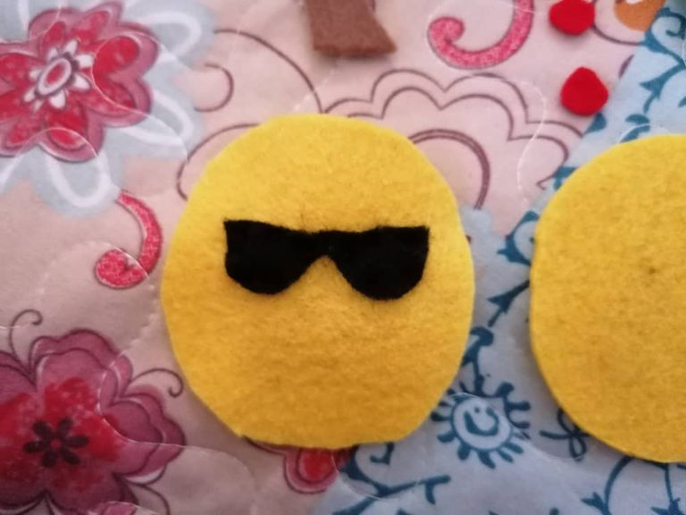 diy-apple-felt (17).jpeg