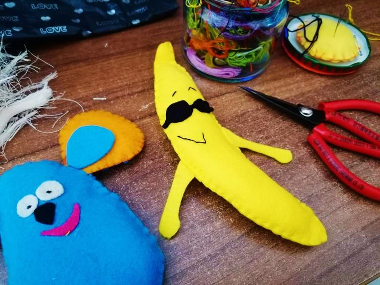 diy-felt-dollbanana (1).jpeg