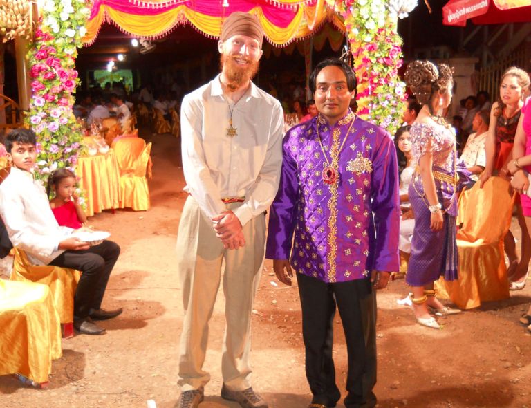 facilitating an Indian-Khmer wedding party