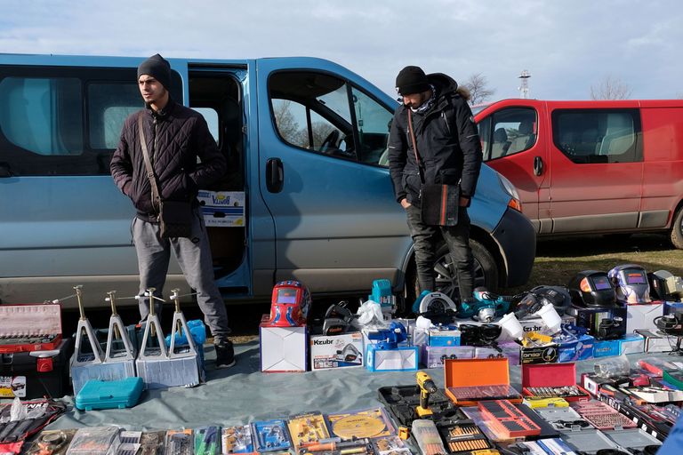 DSCF8471-rot-vendors-hive.JPG