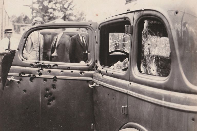 Bonnie_Clyde_Car.jpg