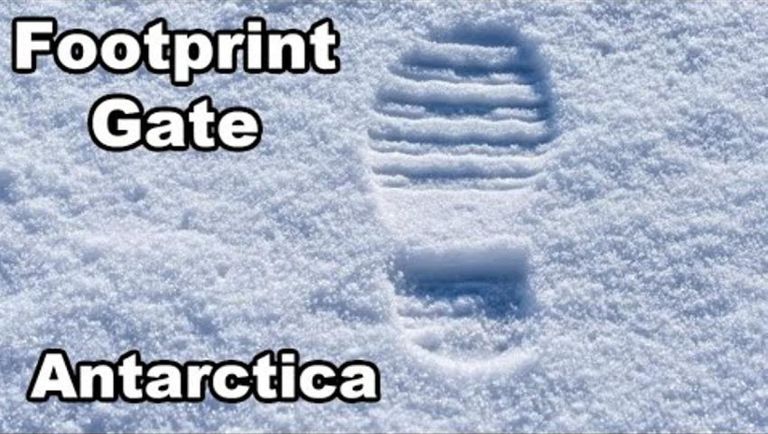 Footprint Gate - Antarctica Marathon - FLAT EARTH