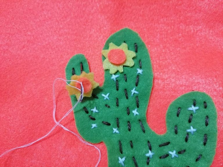 craft-cactus-felt_(10).jpg