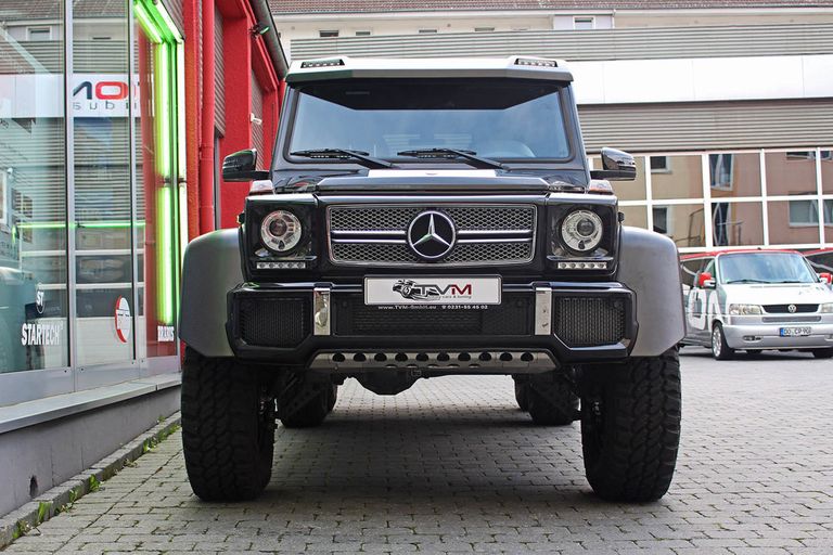 mercedes amg 6x6.jpg