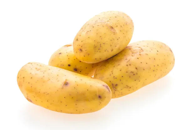 delicious-potatoes-white-background_1203-1899.webp