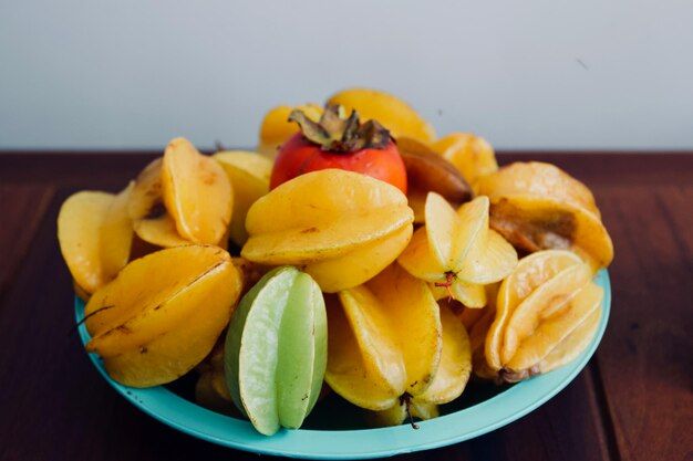 close-up-chopped-fruits-bowl-table_1048944-25750567.jpg