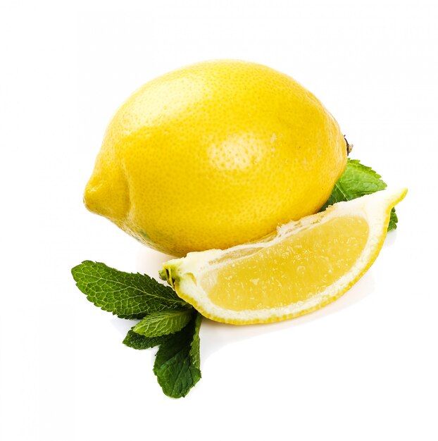 lemon-table_144627-22177.jpg