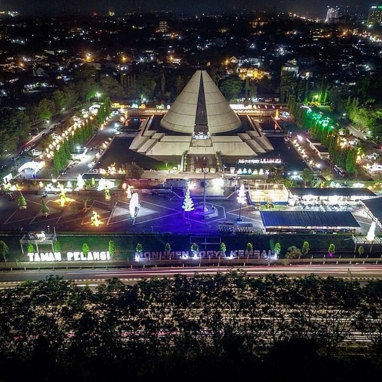 Satu-Kawasan-Dengan-Monumen-Yogya-Kembali.jpg