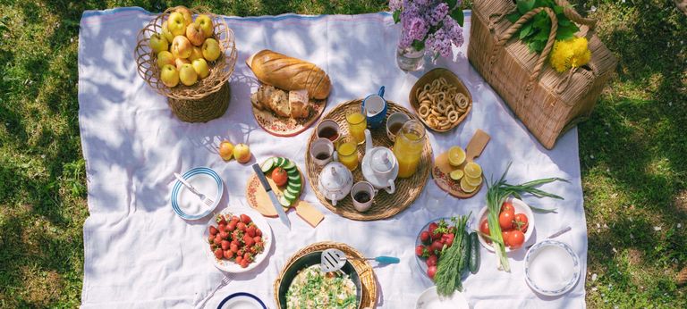 How-to-plan-the-perfect-picnic.jpg