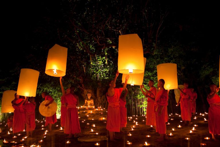 chiang-mai-lantern-festival-yi-peng-loy-krathong-768x512.jpg