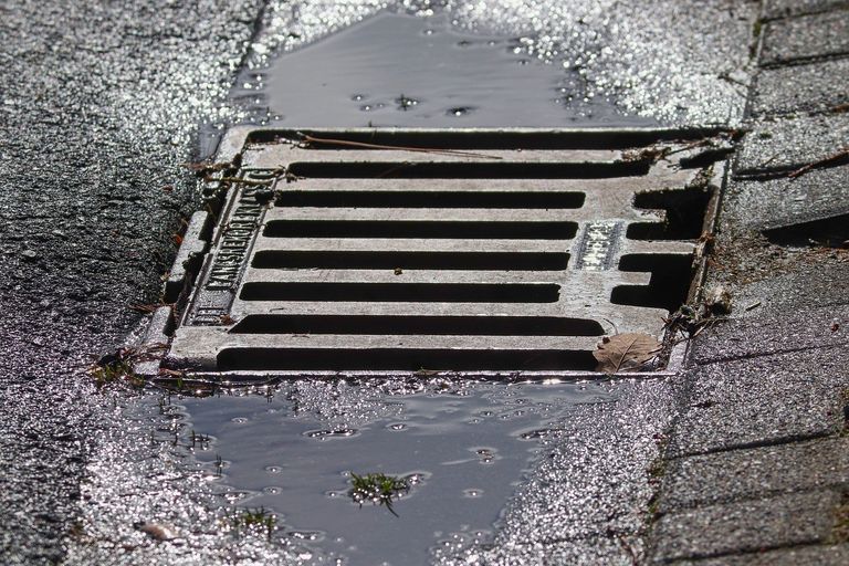 drain-4049284_1280.jpg