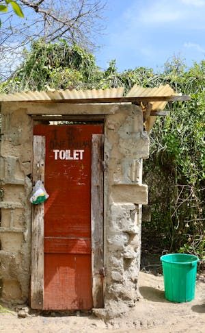 free-photo-of-an-old-outdoor-toilet.jpeg