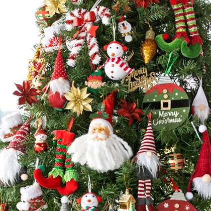 dollar_tree_christmas_merry_ornaments_collection_20211005.jpg