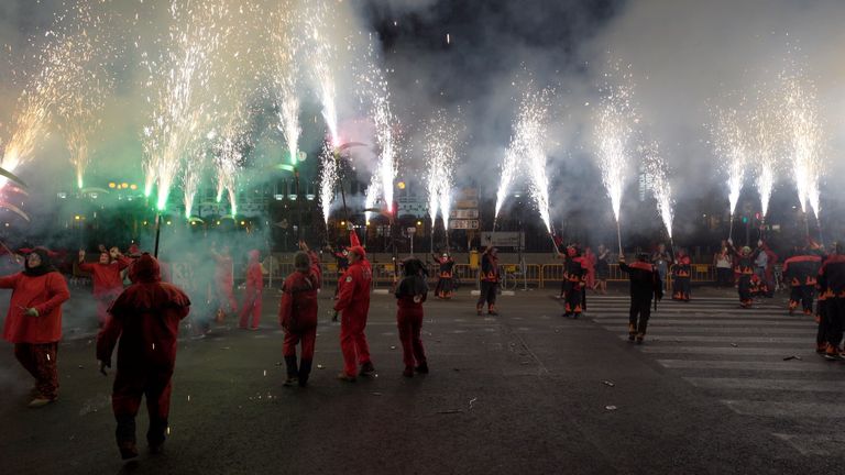 Summer-Fireworks-Valencia.jpg