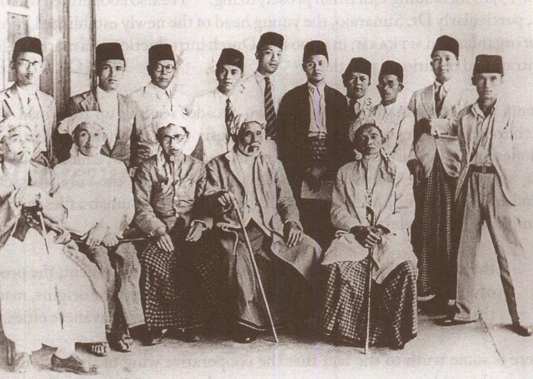 Ulama Minangkabau Guru Ummat.jpg