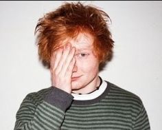 bac21d642eac5067cf76f52081f3bc70--ed-sheeran-illuminati.jpg