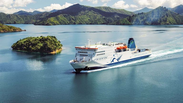 interislander-kaitaki-aerial-approaching-allports-island-lk_130-3.jpg