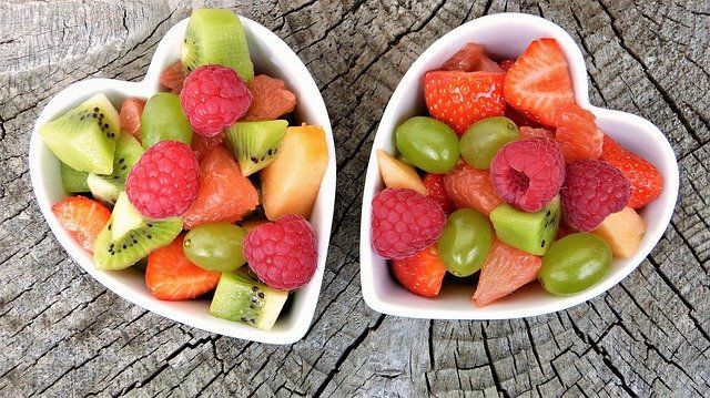 fresh-fruits-g38c1e1888_640.jpg