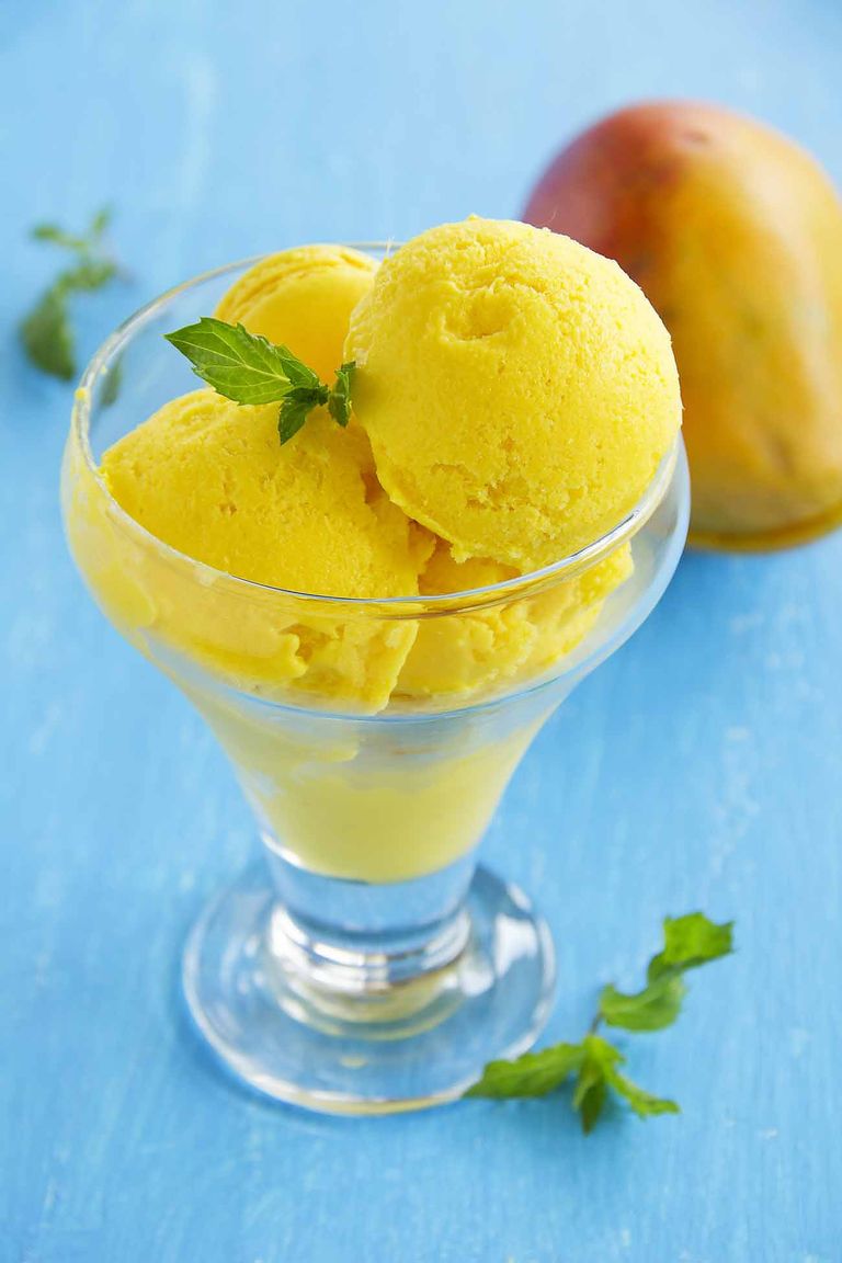 homemade_mango_icecream_recipe_shutterstock_209572480_1600.jpg
