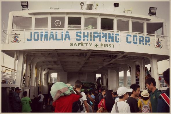 ferry_camotes.jpg