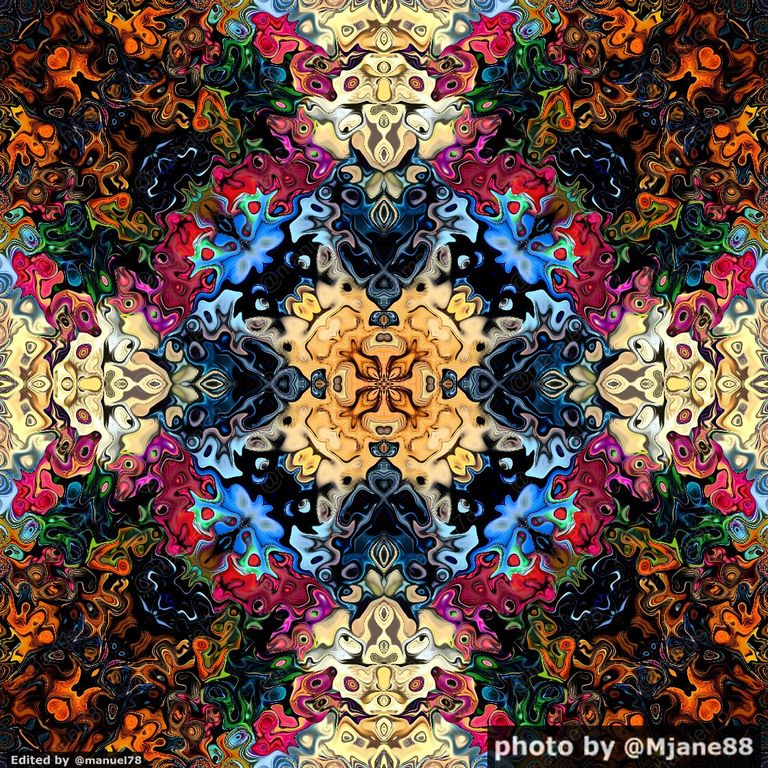 imgonline-com-ua-Kaleidoscope-fcYUyTncJkmf.jpg