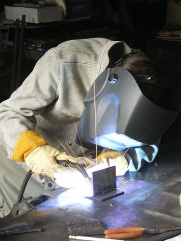 welding-71269__480.jpg