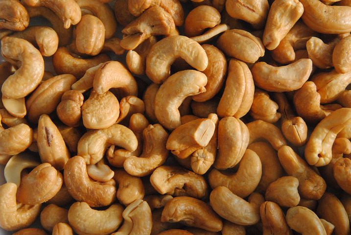 cashew-cores-1549580__480.jpg