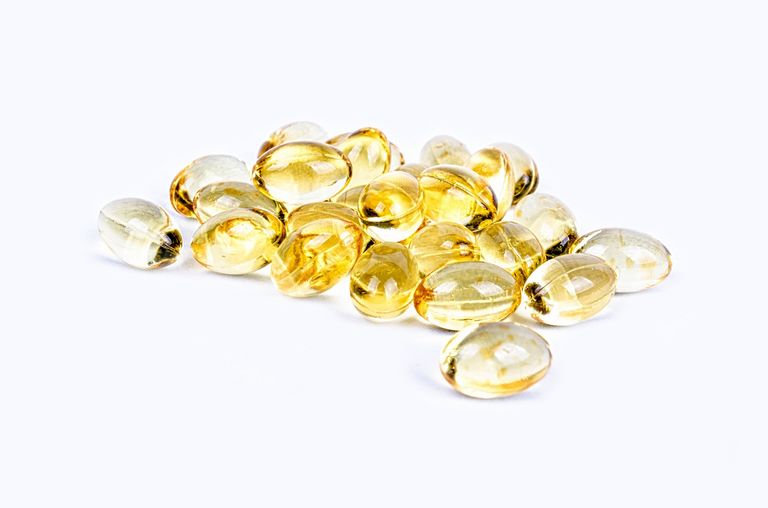 cod-liver-oil-omega-3-gel-capsules-1391343958YCy.jpg