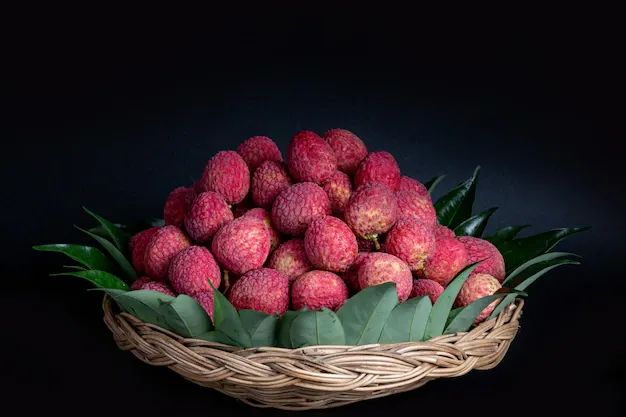 red-lychee-fruit-placed-basket_1150-13630.webp