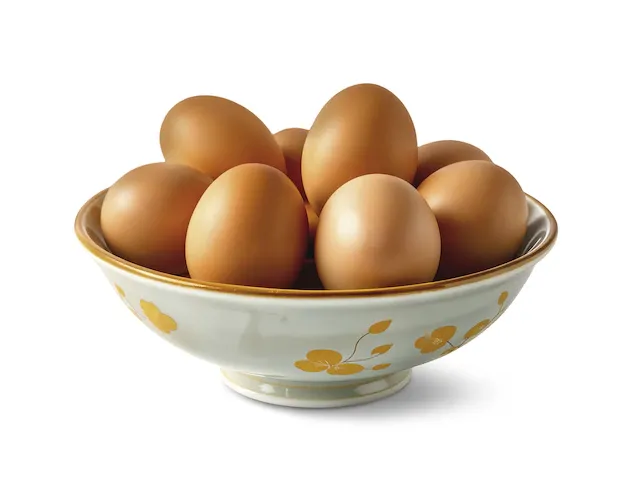 raw-eggs-arrangement_23-2151864112.webp