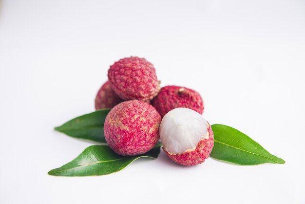 fresh-lychees-with-white_200188-4.jpg