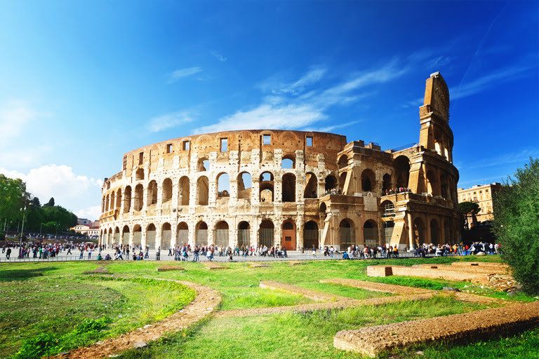 Italy-Rome-Colloseo-2-small.jpg