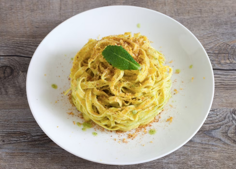 336.-Tagliatelle con limón y menta.png