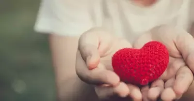 66661-giving-heart-hands-gettyimages-coffeekai.1200w.tn.webp