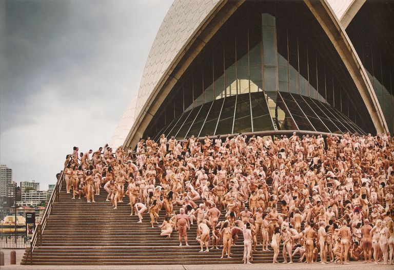 Sydney_Opera_House,_nudism.jpg