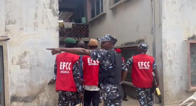 efcc-1.jpg