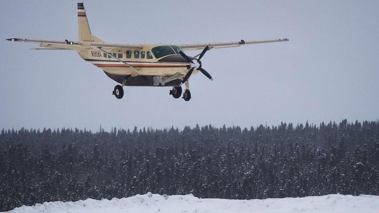 search-underway-in-alaska-for-missing-plane-carrying-10-people-1738922130760.jpg