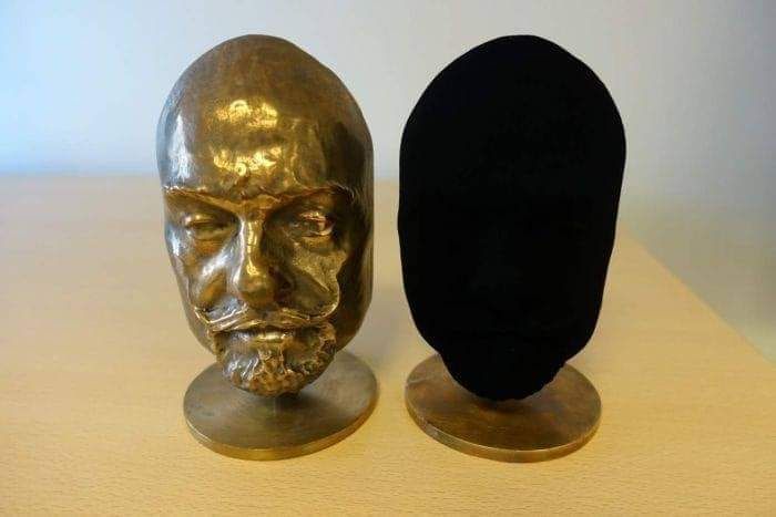 vantablack.jpg