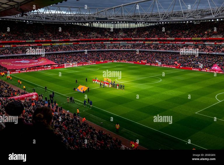 emirates-stadium-arsenal-stadium-2E6EG6N.jpg