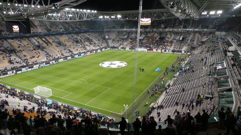 Juventus_v_Real_Madrid,_Champions_League,_Stadium,_Turin,_2013.jpg