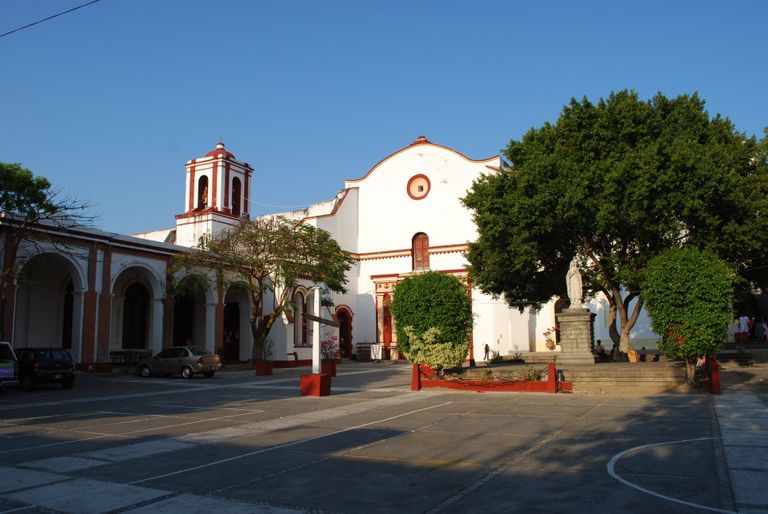 OlderchurchTehuantepec.jpg