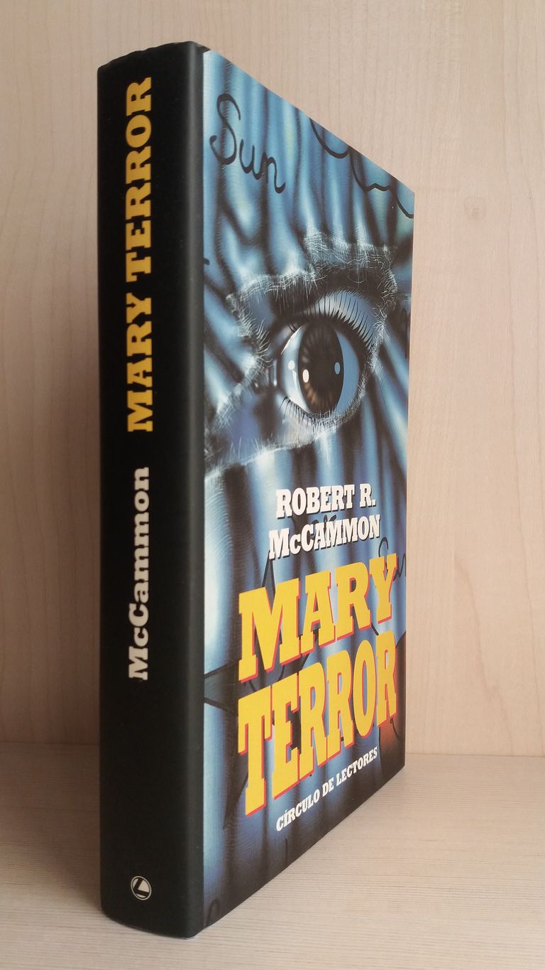 549.-Robert R. McCammon-Mary-Terror.jpg