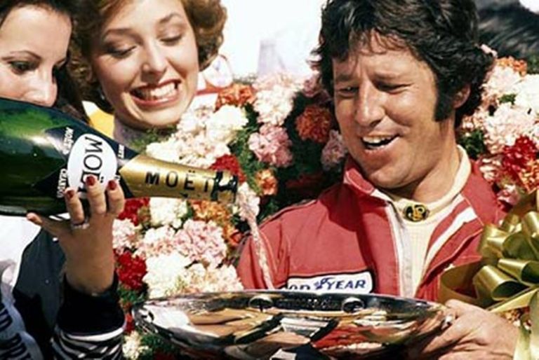 446.-F1-padres-e-hijos-mario-andretti.jpg