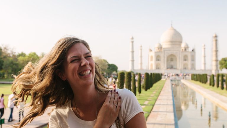 India_Agra_taj_mahal_smile_194.jpg