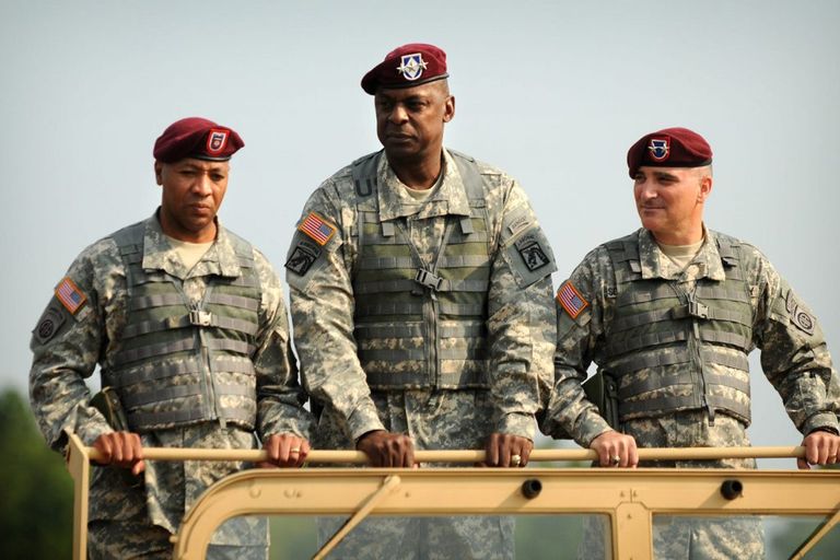 Lloyd Austin in Iraq